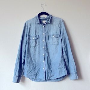 J. Crew Classic Chambray Jean Shirt size medium petite